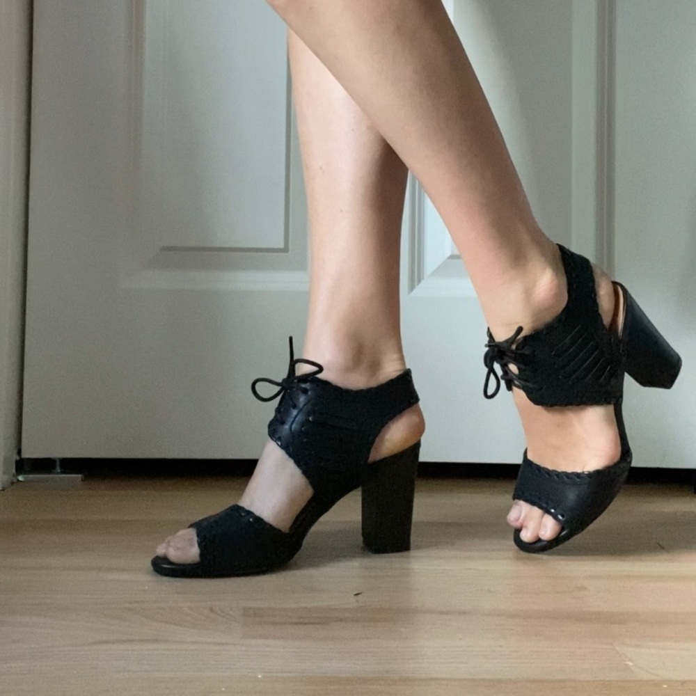 Restricted black leather lace up chunky heels size 8 - Picture 4 of 17